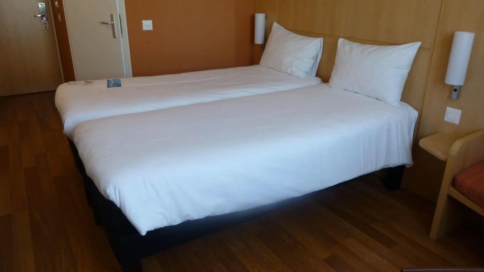 Отель Ibis Geneve Centre Nations