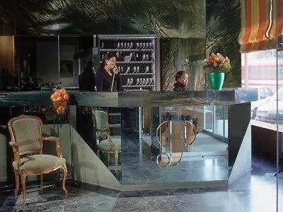 Отель Ibis Geneve Centre Nations  Женева