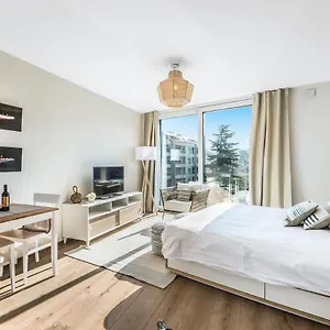 Appartement Noirettes 24-7 Keyless Entry By Homenhancement, Genève