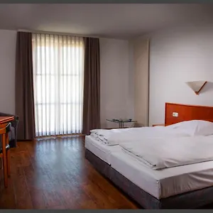 https://altstadthotel-brauereigasthof-winkler.com-bavaria.com