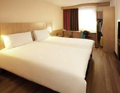 Ibis Geneve Centre Nations Hotel 3*, Geneva