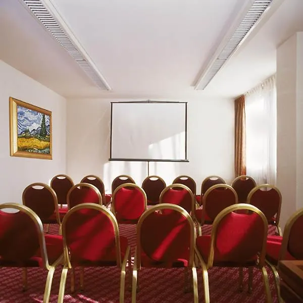 Ibis Geneve Centre Nations Hotel  Geneva