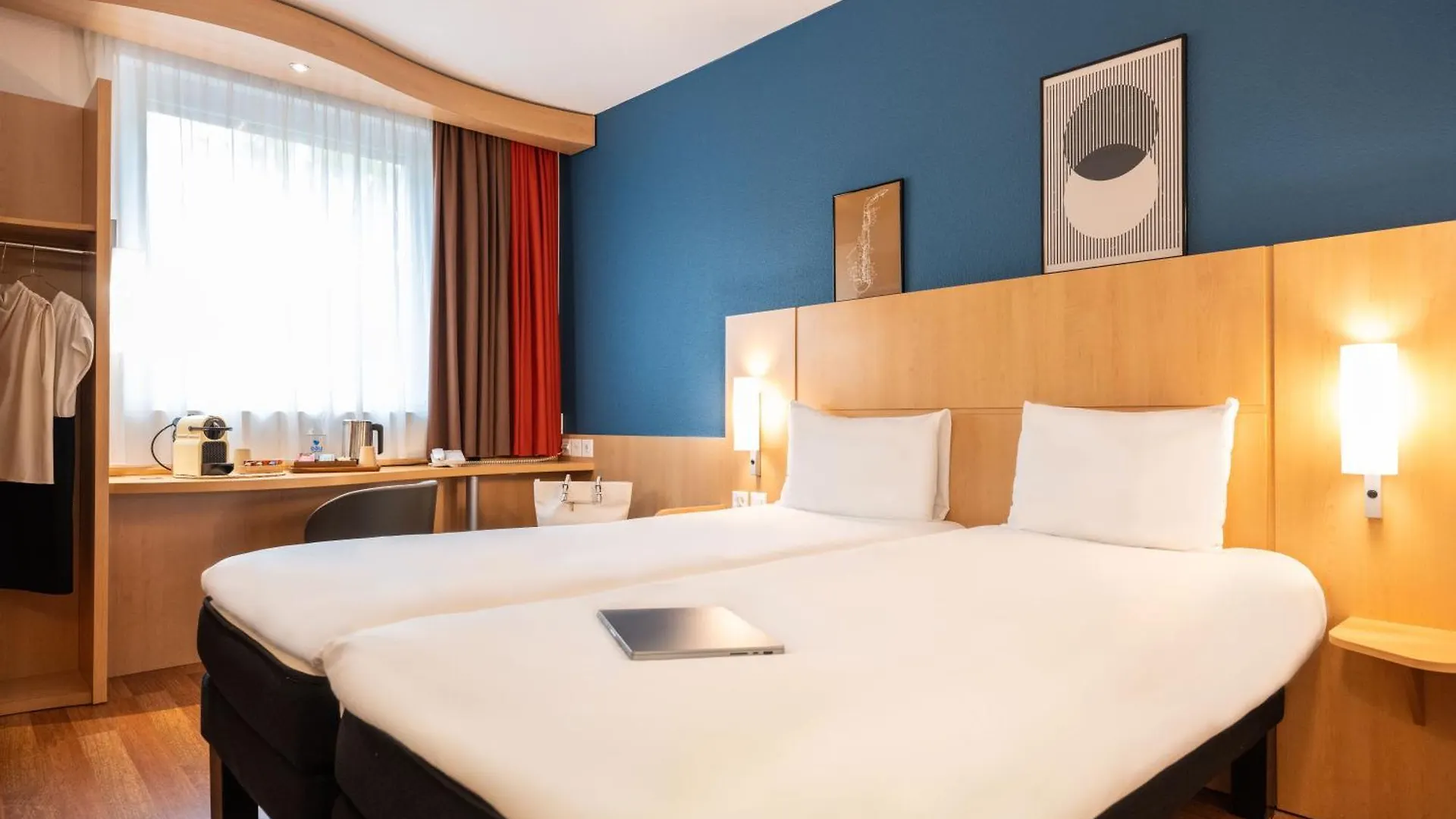 Hotel ibis Genève Centre Nations 3*,  Suisse